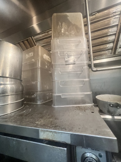 Cambro 22 Quart Containers