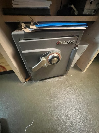 Security floor safe