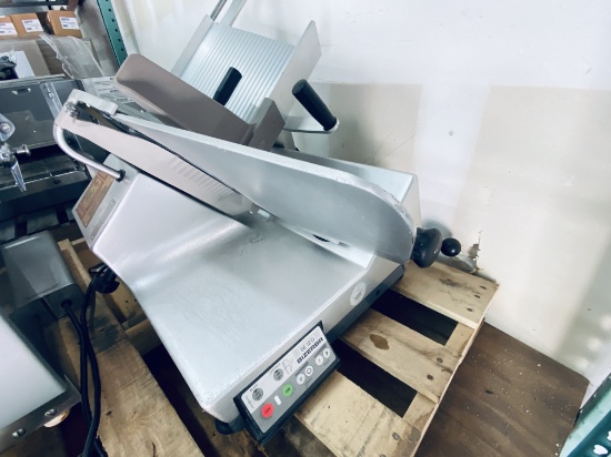Boxer a SE12D commercial 12 inch Deli Marat Slicer fully automatic