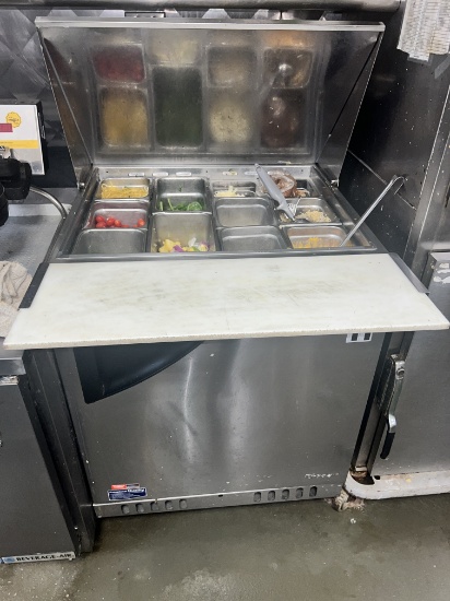 27 in Prep Table with mega top and poly cutting board - Turbo Air - TST-28-SD-18 N