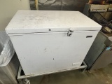 Magic Chef Freezer 24 x 37 in