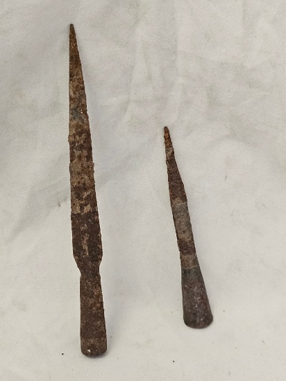 1,400 A.D. - Saxon Broadpoint Arrow Heads