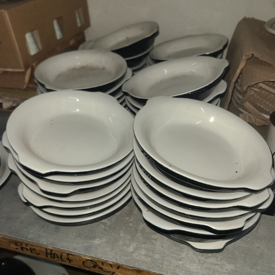 Plate with handles- New by Hall - 513 - Made in USA