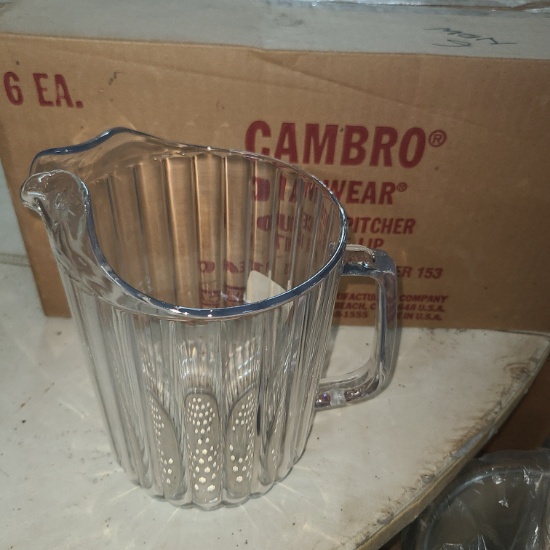 60 oz. Pitcher with Ice Lip by Cambro