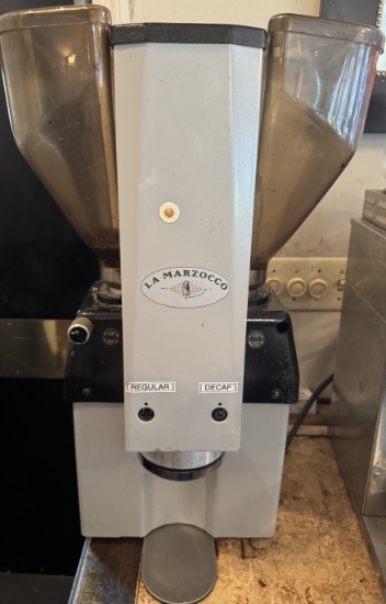 La Marzocco Swift EPSB dual chamber Coffee Bean Grinder (missing decaf flow speed control)