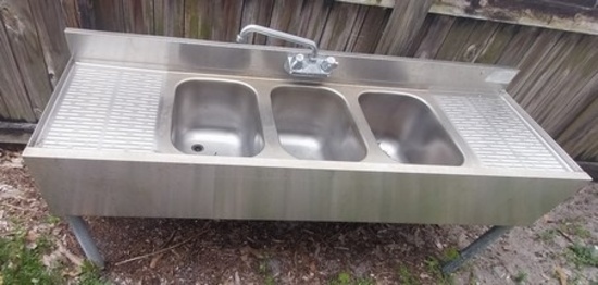 Stainless Steel 3 compartment sink with drain boards - 60 in