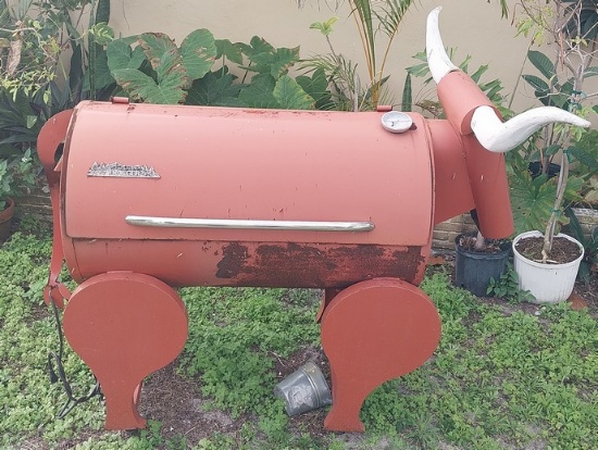 Traeger Wood pellet Long Horn Grill