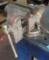 Metal bench vise
