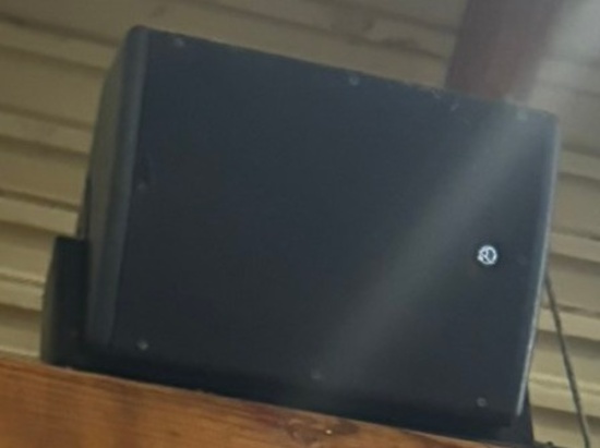 Ceiling mount speakers