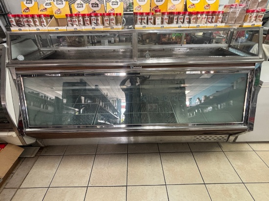 8’ CUSTOMCOOL Refrigerated Deli Case w/ Food Display Top