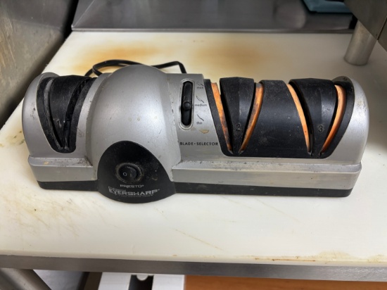 Presto Eversharp Knife Sharpener / 115V Knife Sharpener