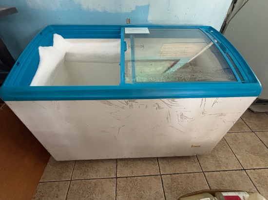AHT Glass Door Slide Top Ice Cream Freezer 120V Commercial Ice Cream Freezer w/ Extra Baskets