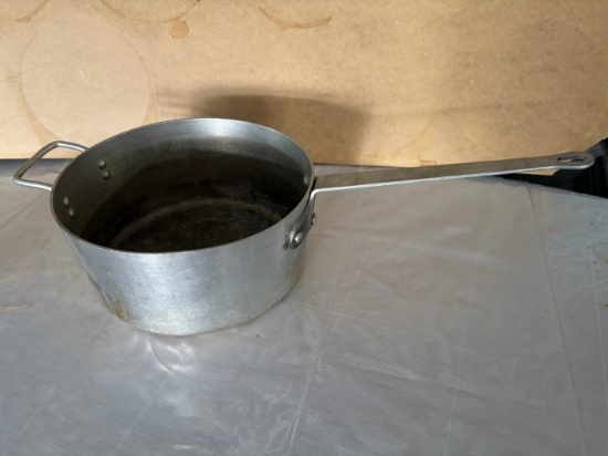 12” Round Commercial Stock Pot w/ Handle