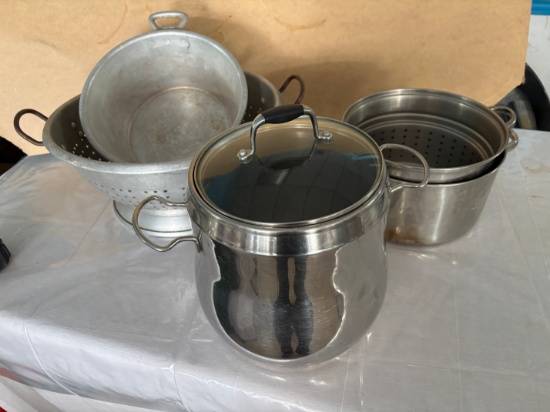 Large Lot of Colanders - Pots w/ Lids & Strainers - Lot of (5) Sold for One Price!