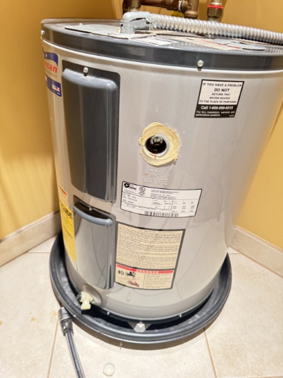 28 gallon hot water heater electric