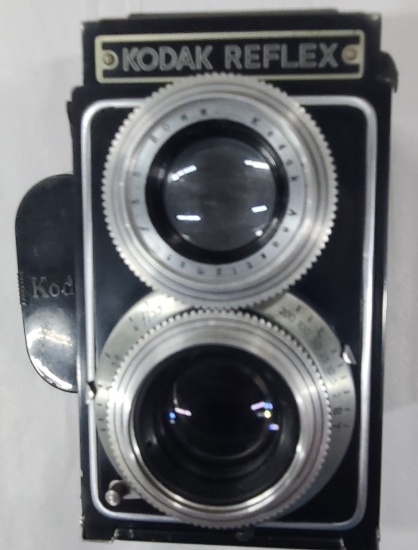 Kodak Reflex Twin Lens Reflex Camera with Anastigmat f/3.5 Lens