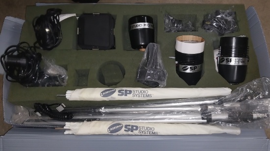 Rokunar SP Studio Systems Photography Strobe Lighting Kit in Fitted Case