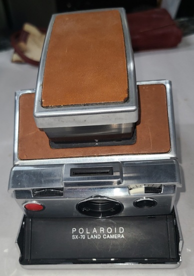 Polaroid SX-70 Land Camera Folding SLR with Leather Case