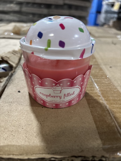 RASBERRY FILLED Scented Candles W/ Glass Jar & Decorative Lid