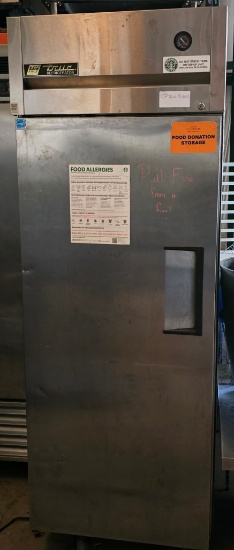 True TG1R-1S one-door deep reach-in solid door refrigerator