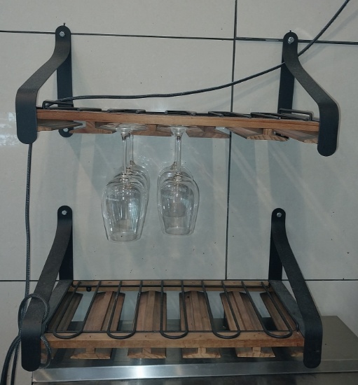 Metal and Wood Wine Rack with glasser