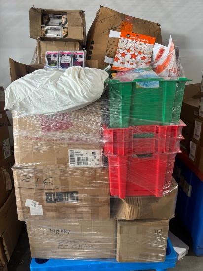 Large Pallet Lot of Party Supplies & Decoration - New in Case