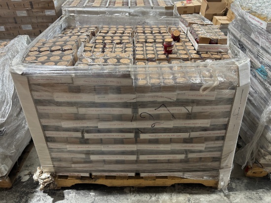 Pallet Lot of Old Williamsburgh Cabernet Sauvignon Scented Candle (12 Pack)