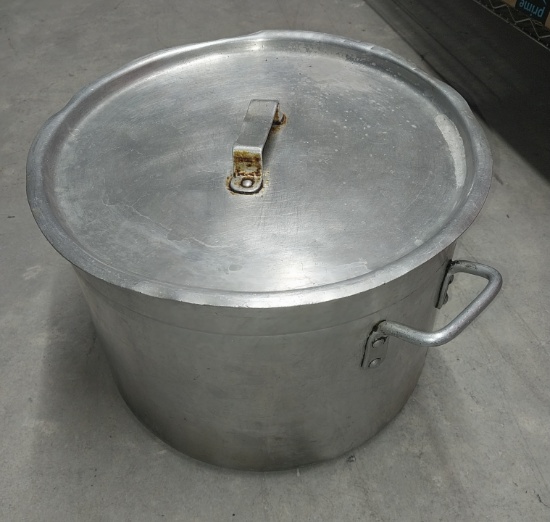 Stock pot
