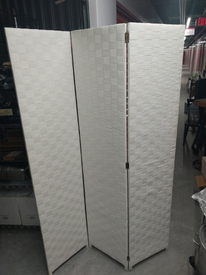 White 3 Panel Room Divider approx 69" x 48"