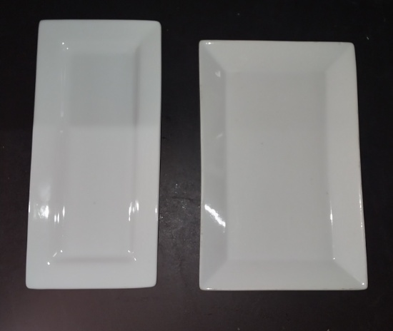 10 3/4" by 5" and 10" by 6 1/2" White trays