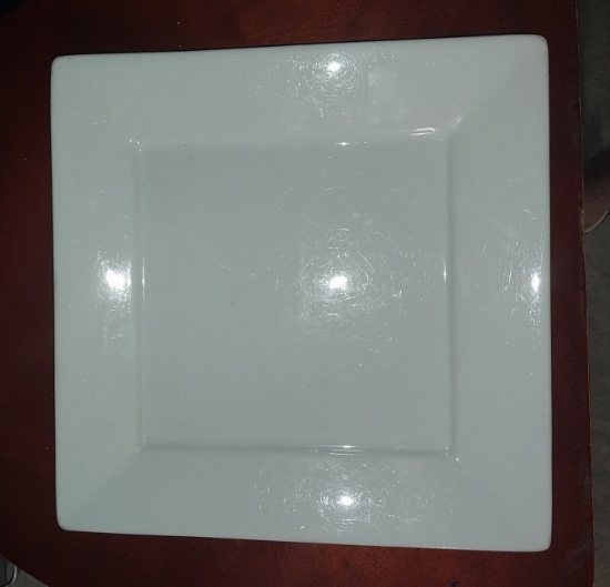 Porcelain and ceramic dishes - various