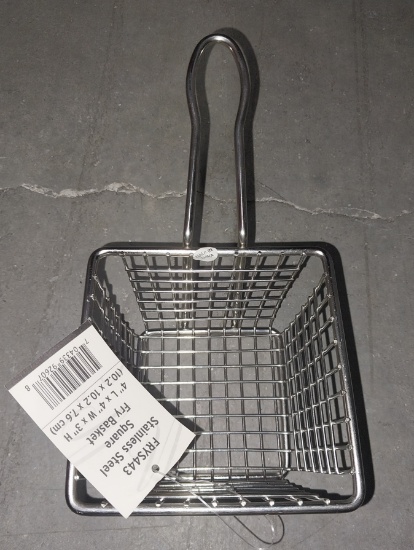 Stainless steel square fry baskets - new - 4 x 4 x 3in