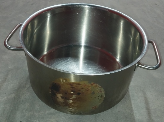 Oversized stock pot