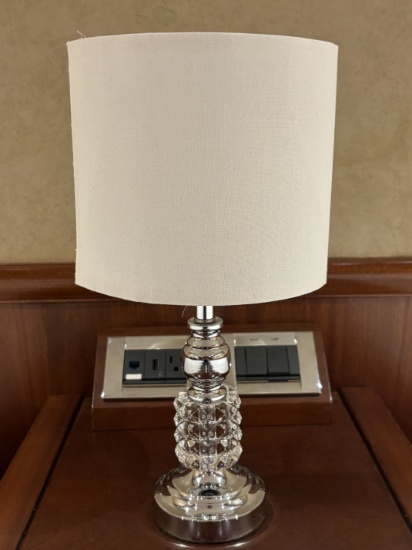 Decorative Table Lamp W/ Chrystal Base - 115V Table Lamp