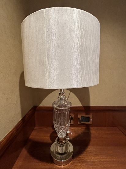 Decorative Table Lamp W/ Chrystal Base - 115V Table Lamp