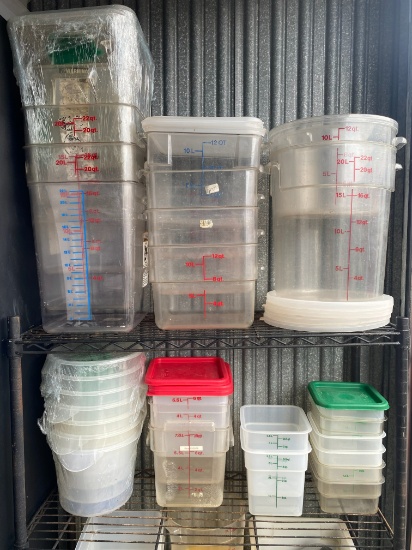 LARGE LOT of Various Measuring Containers - 16 Qt - 22 Qt - 12 Qt - 6 Qt W/ Lids