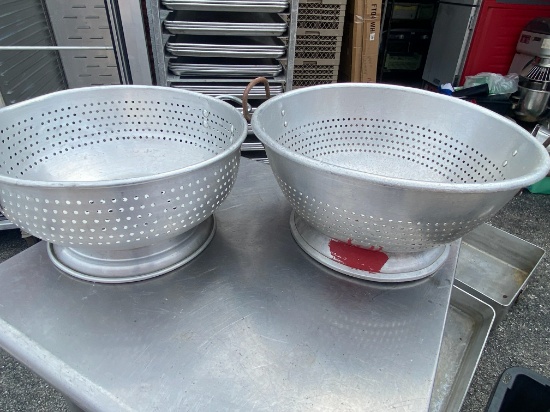 Commercial Footed Colanders / Kosher Colanders