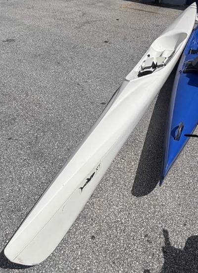 FENNMAKO XT Single Person Composite Ocean Racing Surfski Kayal