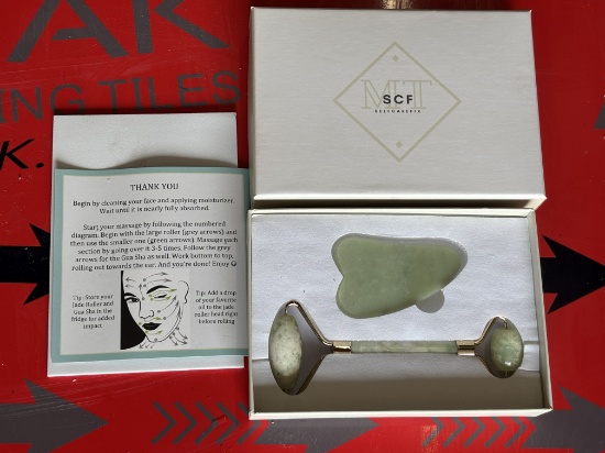 SCF Self Care Fix Jade Face Care / Cold Rolling Stone w/ Jade Pressure Stone