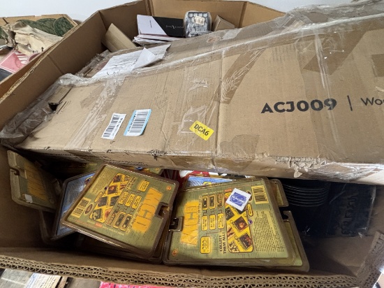 LARGE Watermelon Pallet Filled with Dollar Store Merchandise / Pallet Lot