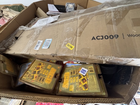LARGE Watermelon Pallet Filled with Dollar Store Merchandise / Pallet Lot