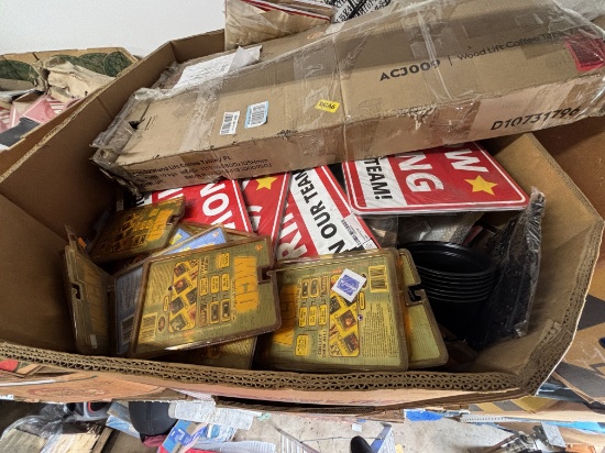 LARGE Watermelon Pallet Filled with Dollar Store Merchandise / Pallet Lot