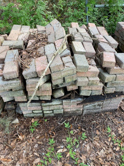 High traffic pavers SEE PICTURE AS IS