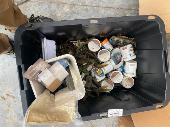 Lot bin with contents