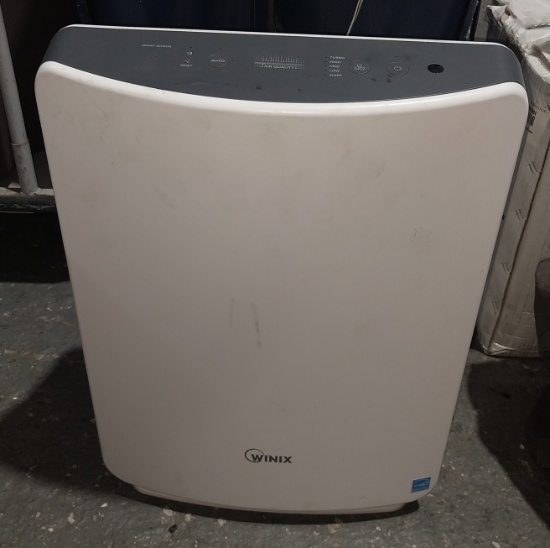 WINIX Air Purifier Model D480 / Commercial Air Purifier - 115V / 60 Hz & 1 Ph