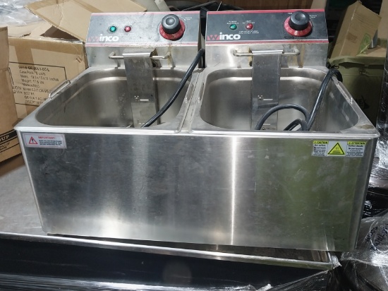 WINCO EFT-32 Counter Top Double Fryer - 115V Standard AC Commercial Fryer