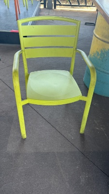 Green Metal Outdoor Chairs / Outdoor Metal Seating - Green