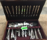 SET SILVER PLATE FLATWARE