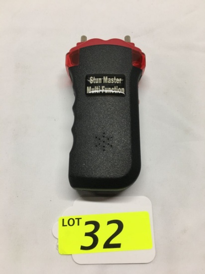 STUN MASTER MULTI FUNCTION STUN GUN