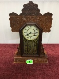 WOODEN MANTLE CLOCK